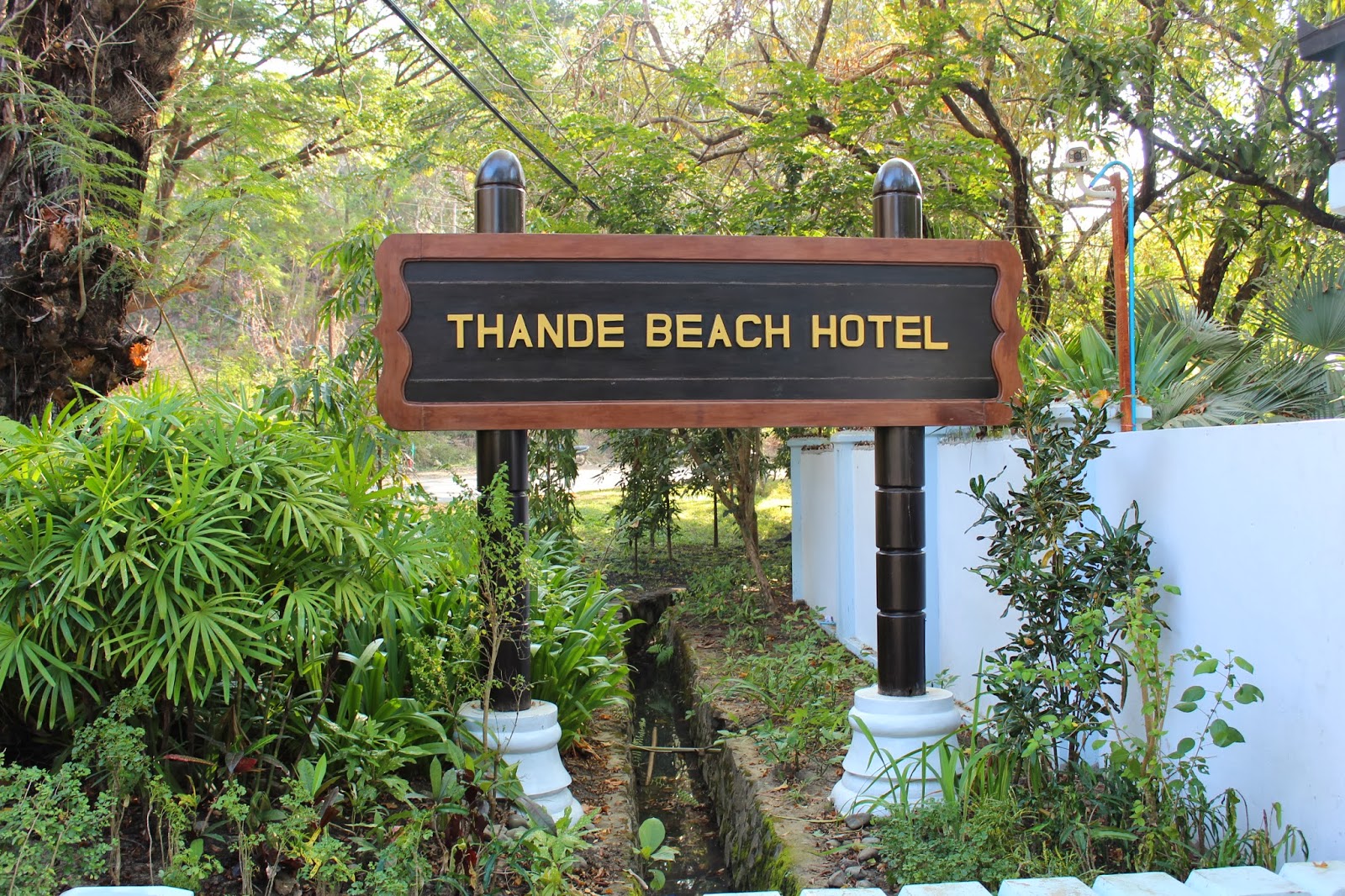 Thande Beach Hotel